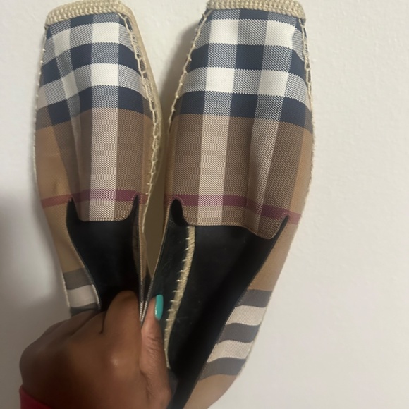 Burberry slip on flats